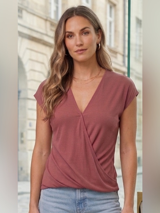 Green Envelope Tops - Green Envelope Women’s Ribbed Blouse